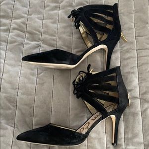 Sam Edelman black suede heels